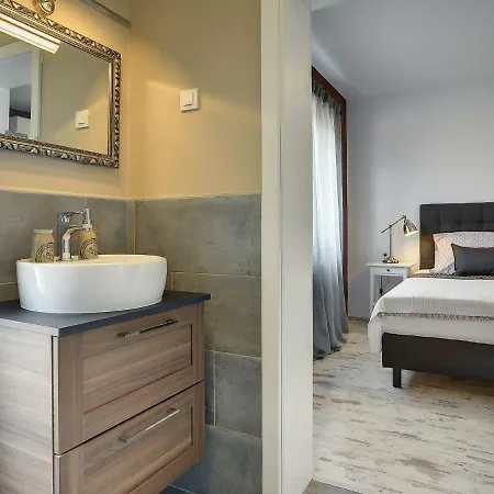Vila Desire Valtura